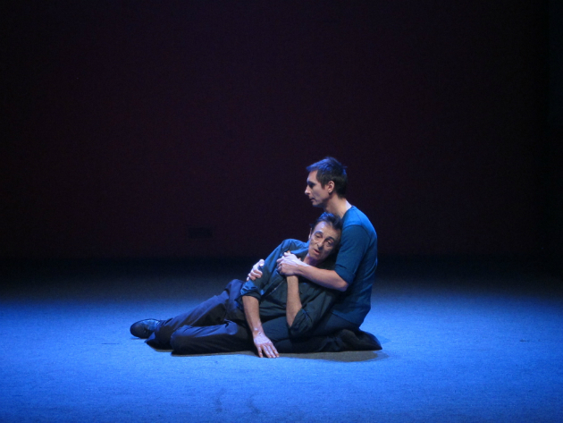 Moi, dans les ruines rouges du siècle (Crédit photo Stéphanie Capistran-Lalonde)
