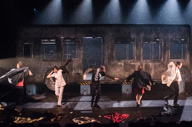 La vérité n&rsquo;a de valeur que lorsqu&rsquo;elle nous arrange. Ligne de bus de Marilyn Perreault