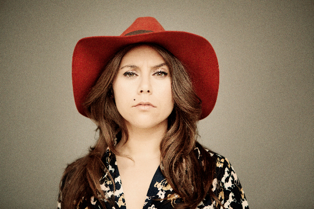 Flamboyant et percutant. Chéri de Myëlle