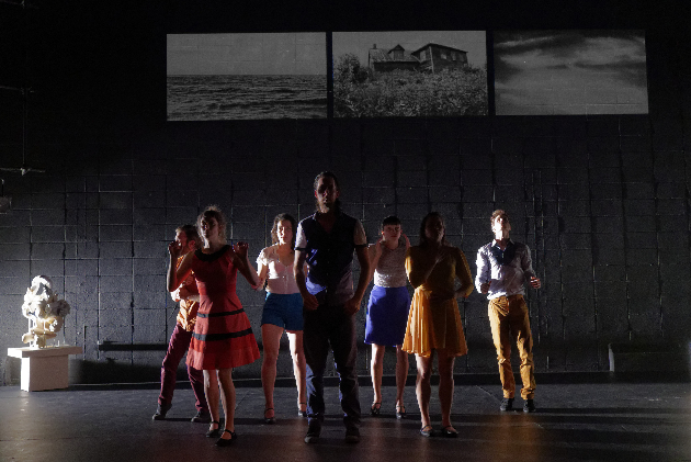 Pyrotechnie lyrique et agitation scénique. Nombreux seront nos ennemis d&rsquo;Hanna Abd El Nour