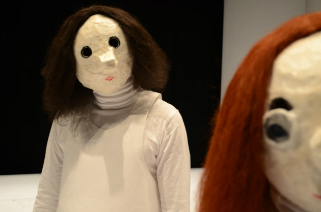 Caricature humaine. Et moi pourquoi j’ai pas une banane?