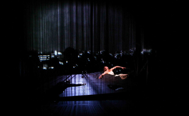 Quartett, mise en scène Florent Siaud, scénographie & costumes, Christophe Ouvrard. Théâtre La Chapelle.  